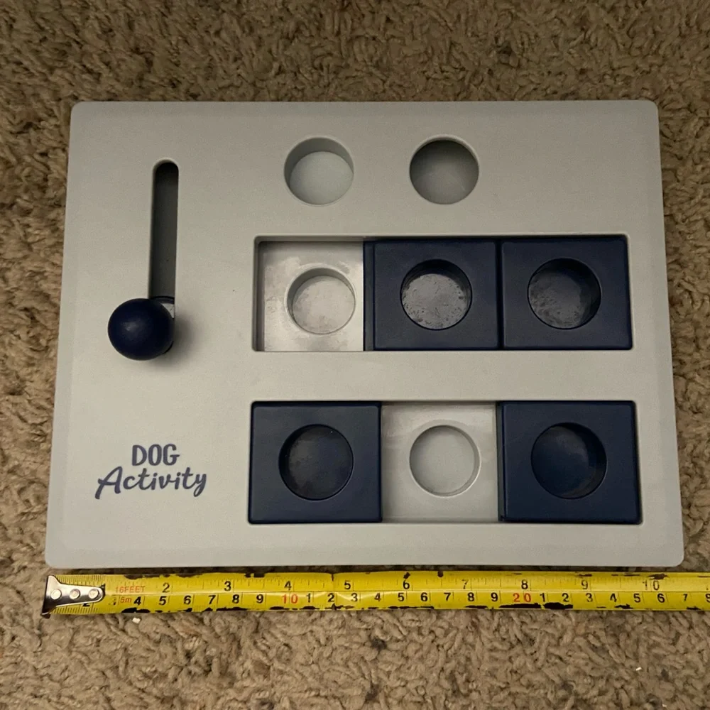 TRIXIE DOG ACTIVITY BOARD